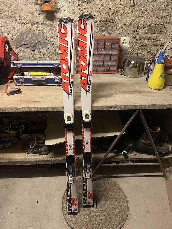 Skis: Sci Atomic – Gebraucht aus Brissago von Rena23