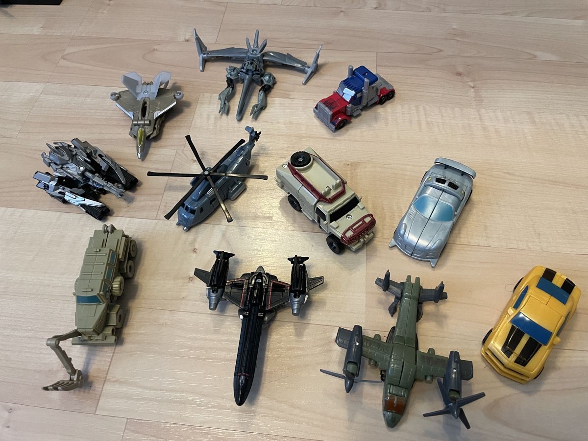 Hasbro Figurines: Transformers 11 Figuren – D'occasion à Aarberg par Lars28 1