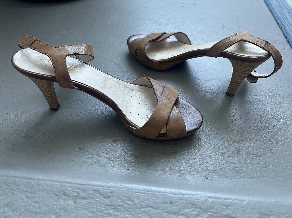 Scarpe da donna: Sandales Geox – Usato da Bern venduto da manu0100 1