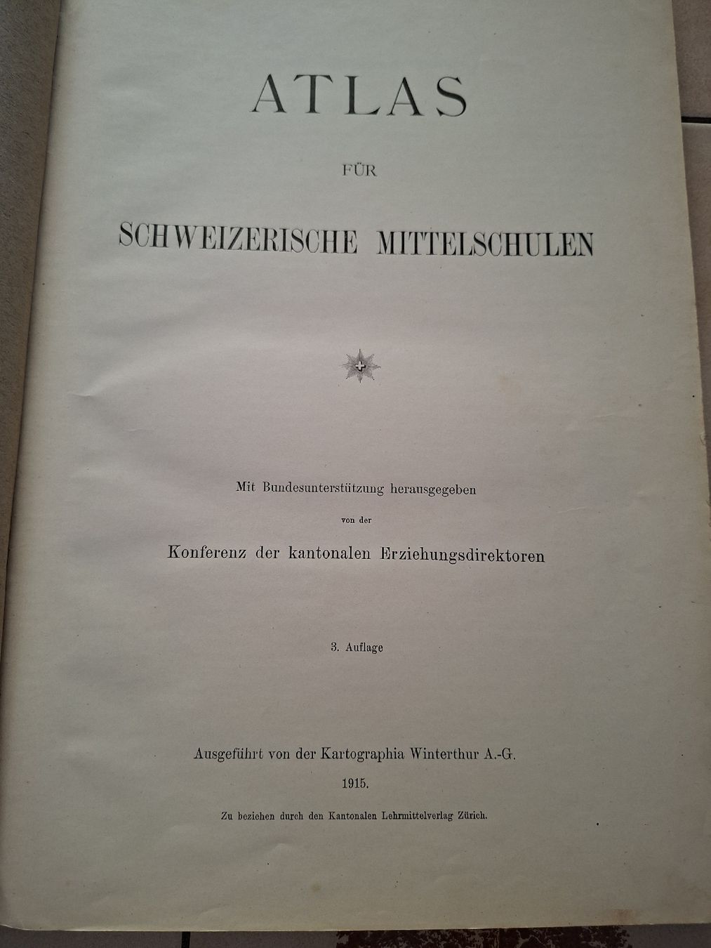Libri: Schul Atlas 1915 – Usato da Meierskappel venduto da rigihans 1