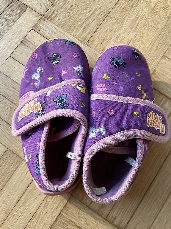 Schuhe für Mädchen: Hausschuhe Gr. 26 – Gebraucht aus Zollikon von CorViv 1