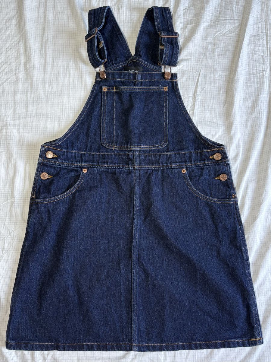 Kleider: Latzkleid Denim Dunkelblau Grösse S – Gebraucht aus Zürich von kse_nathan