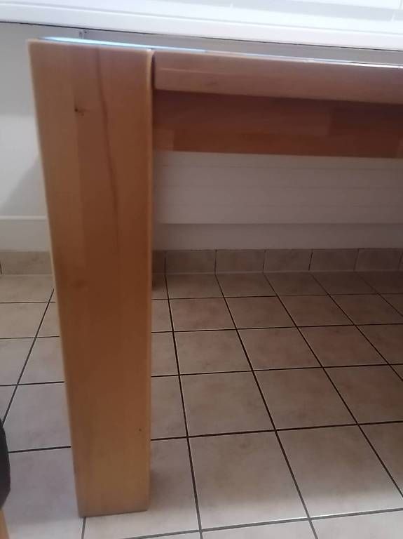 Tavoli: table salle à manger – Usato da Lausanne venduto da eri_wtq8 3