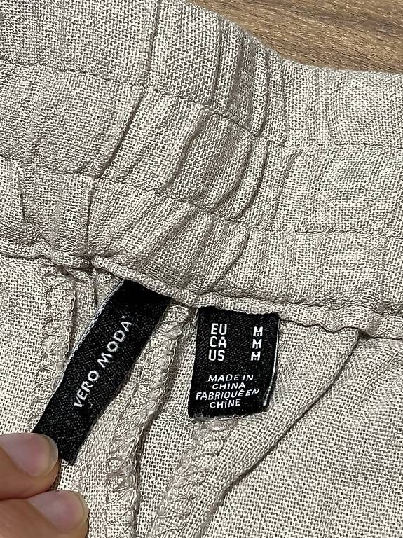 Hosen: Vero Moda Stoffhose beige – Neu und originalverpackt aus Birsfelden von Birsfelden_giveaway 1
