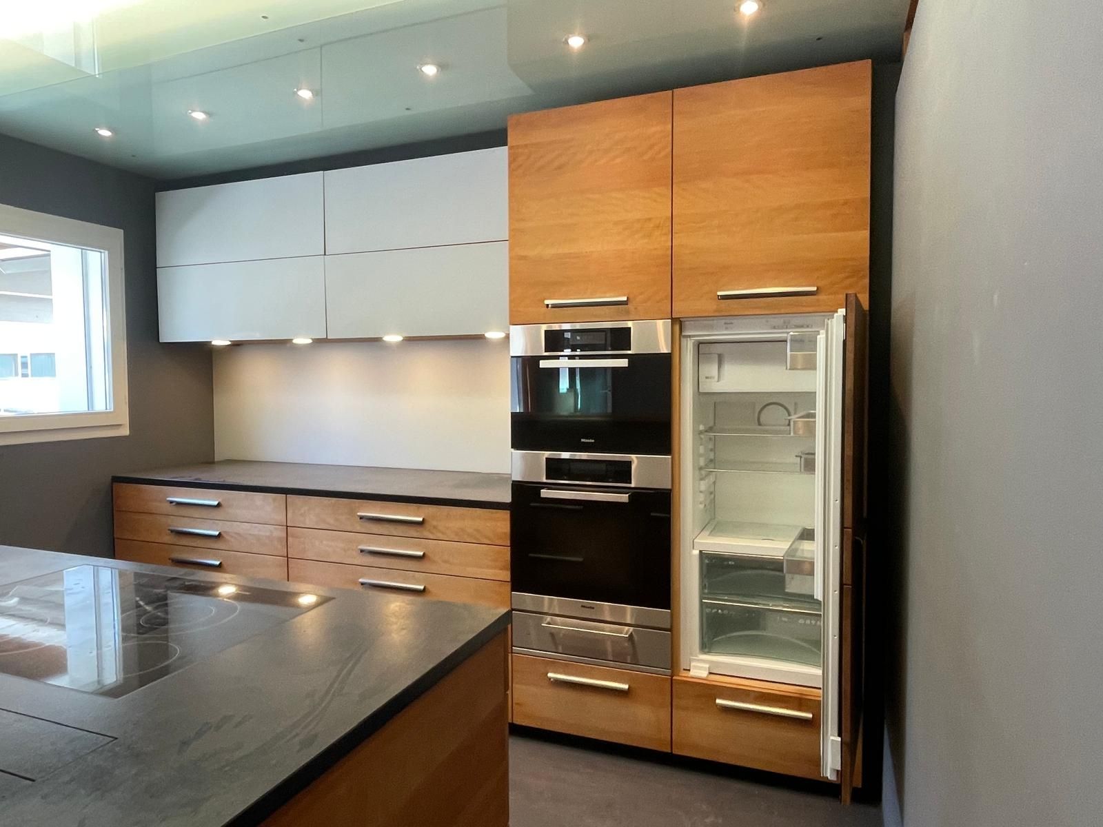 Cucine complete: Massivholzküche mit Geräten – Usato da Flawil venduto da lombriser 1