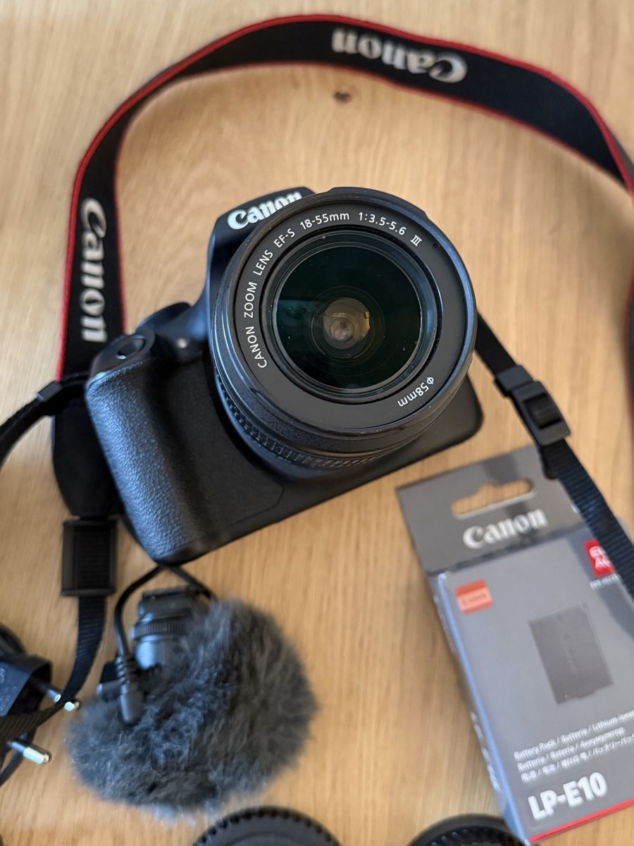 Canon Fotocamera: Canon EOS1300D Full Set incl.shipping – Usato da Menzingen venduto da Loveshopping 5