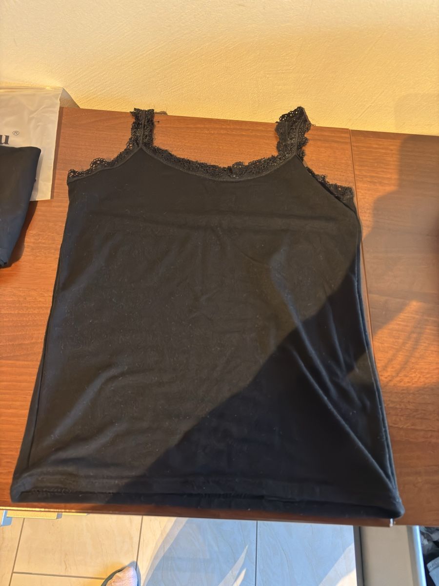 Altra biancheria intima: 4x Cotton undershirts black with lace – Nuovo (secondo la descrizione) da Bironico venduto da Koalaboss 1