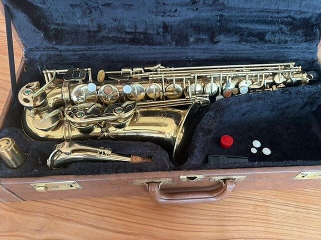 Musikinstrumente: NOVA Altsaxophon – Gebraucht aus Rheineck von Pink12 7