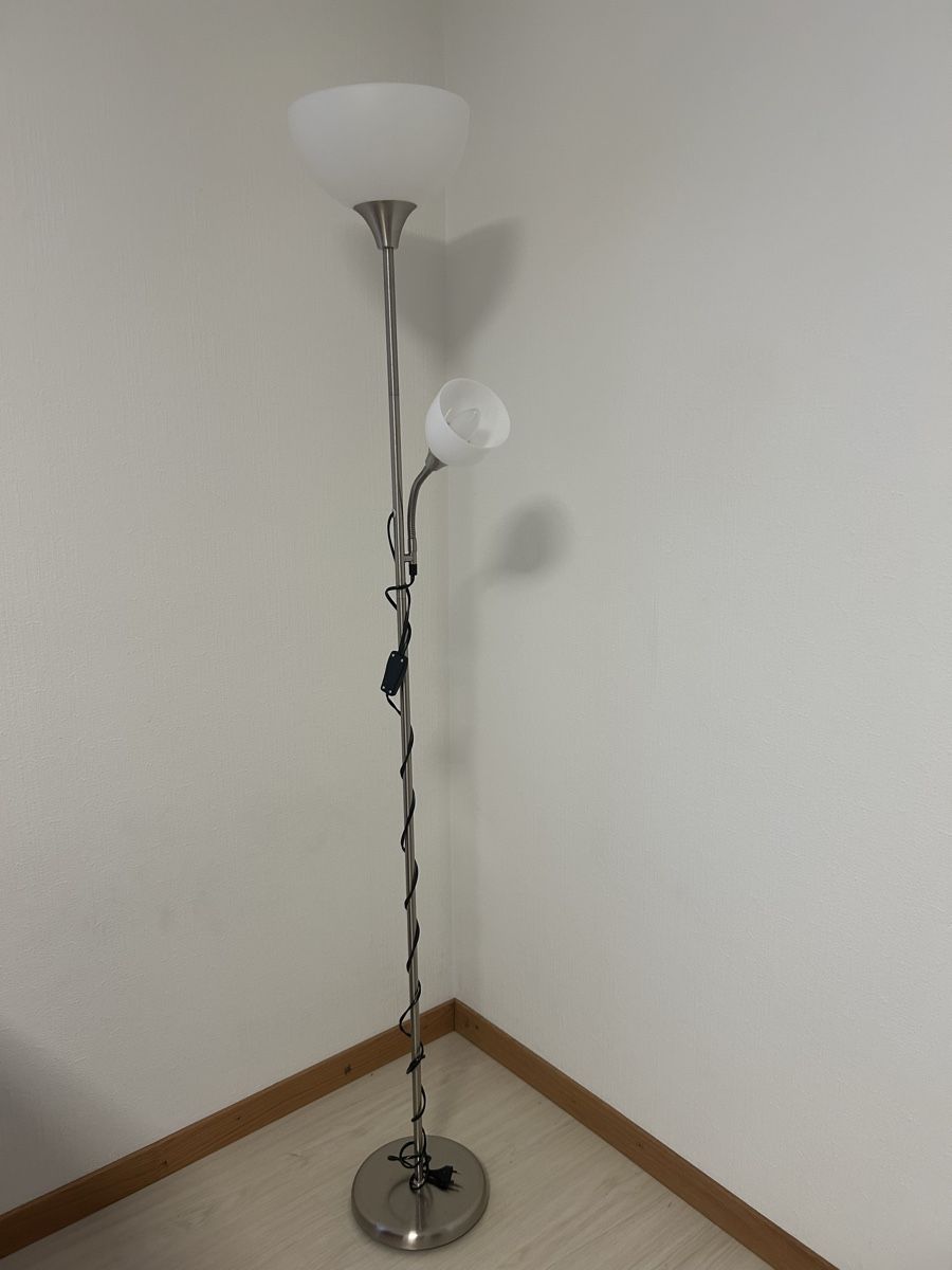 Lampes: Stehlampe – Neuf (Voir description) à Andelfingen par zim_ny7m