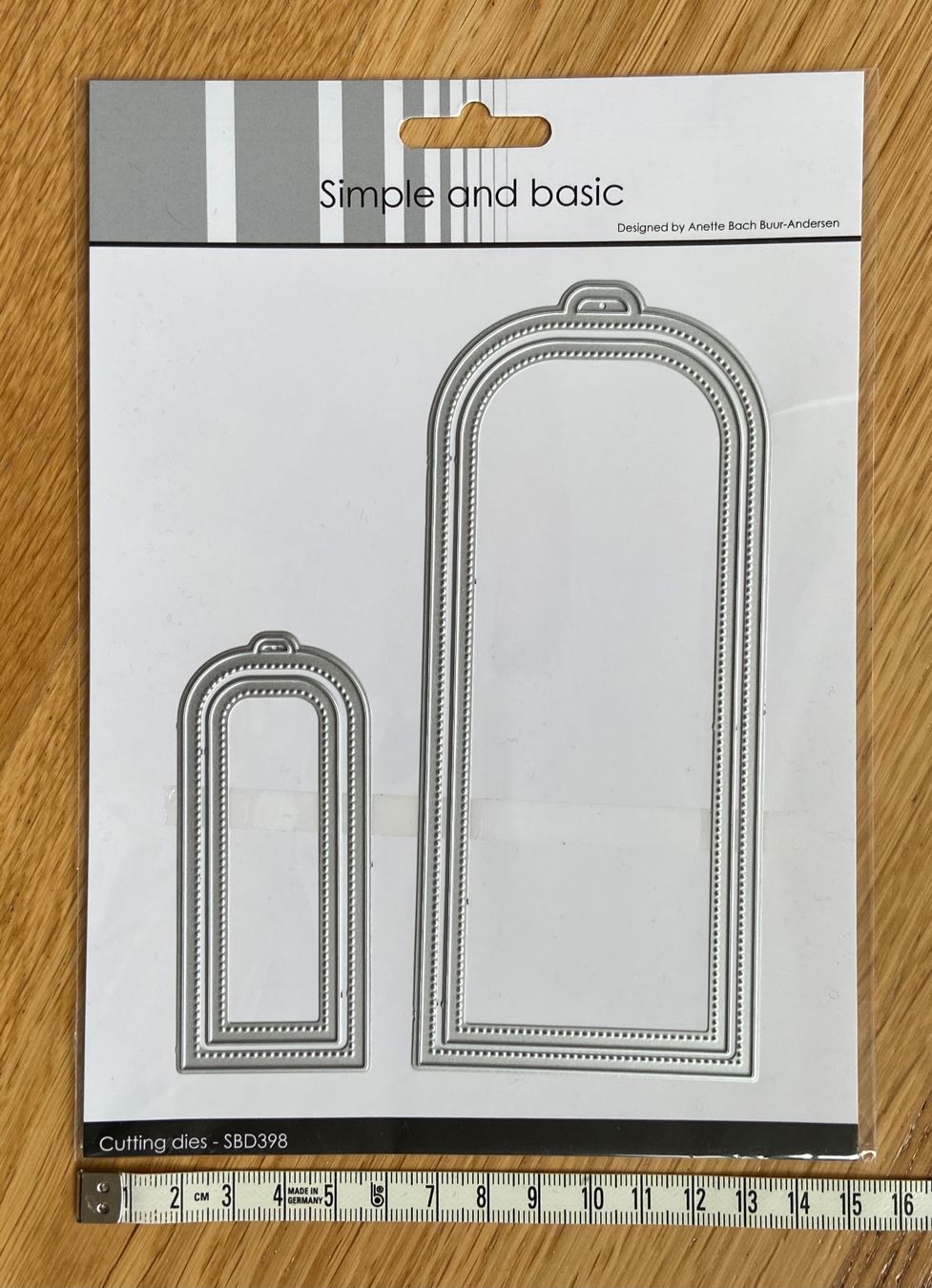 Sciablone: Simple and Basic Stanzform „TAGS“ – Nuovo e nell'imballaggio originale da Zürich venduto da Sunset69