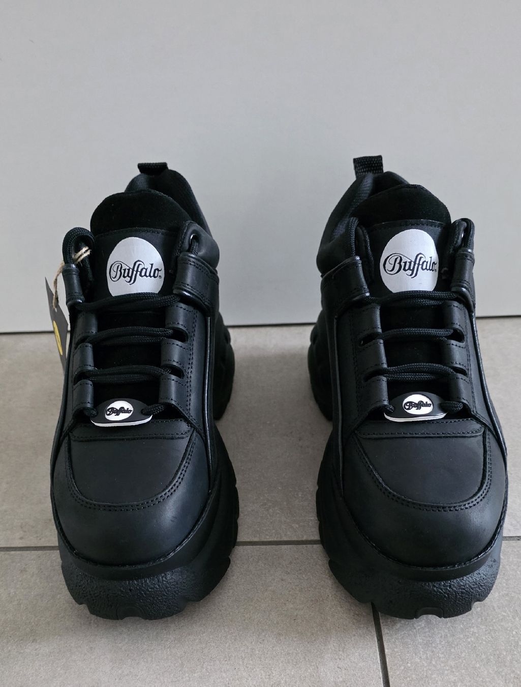 Buffalo Scarpe da uomo: Buffalo Sneaker NEU Gr.41 – Nuovo e nell'imballaggio originale da Kreuzlingen venduto da Alexandra0214 3