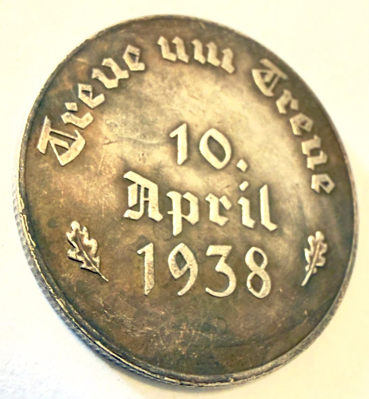 Alle Münzen: Coin oder medal ??? – Gebraucht aus Zürich von Tasmiyah 4
