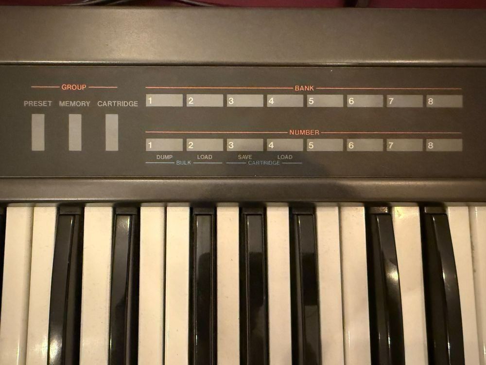 Roland Strumenti musicali: Legendärer Roland Alpha Juno 2 Synthesizer – Usato da Gossau venduto da K.A.S 3