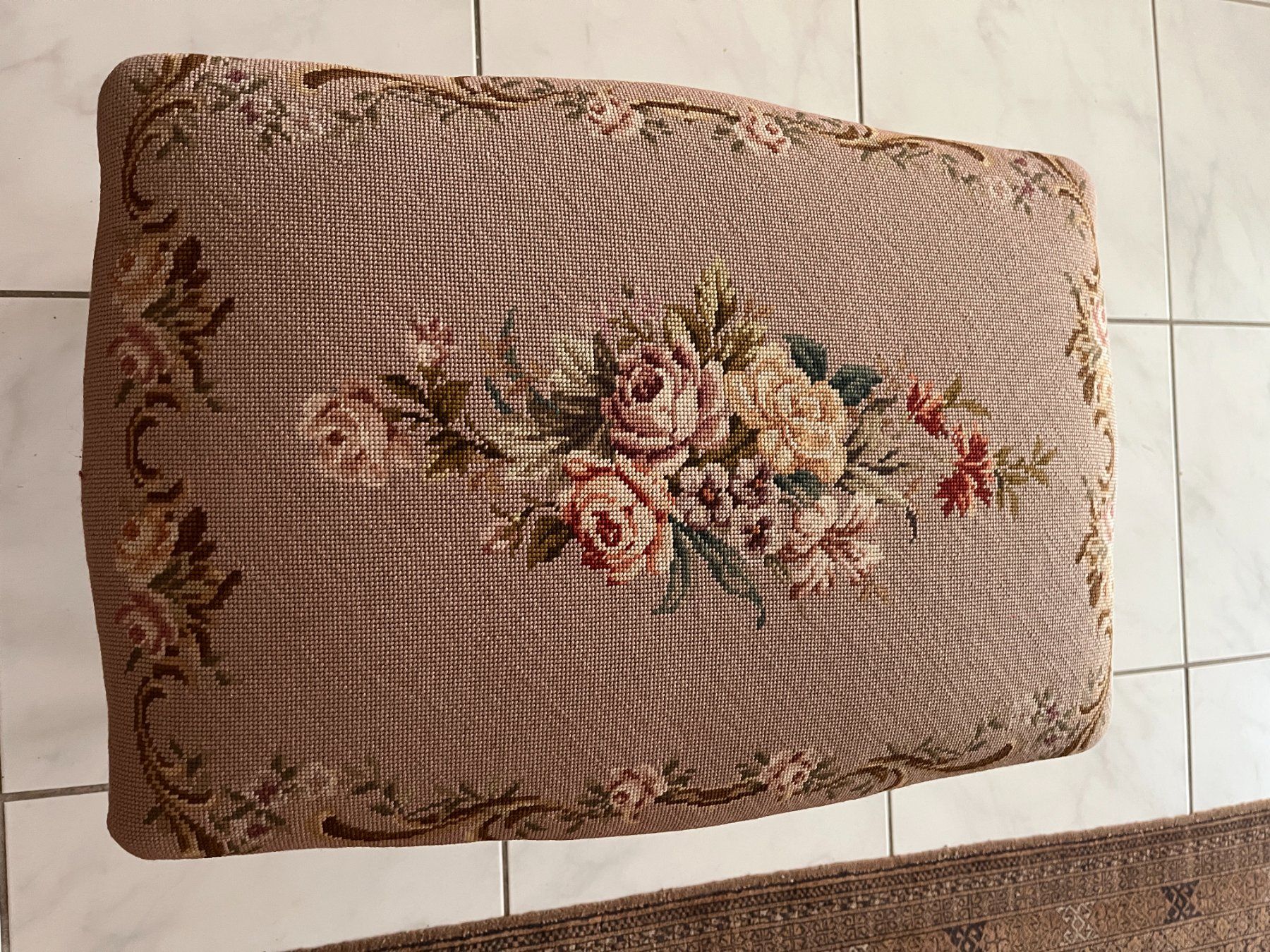 Tabourets: Hocker – D'occasion à Ettingen par dar_rqn6