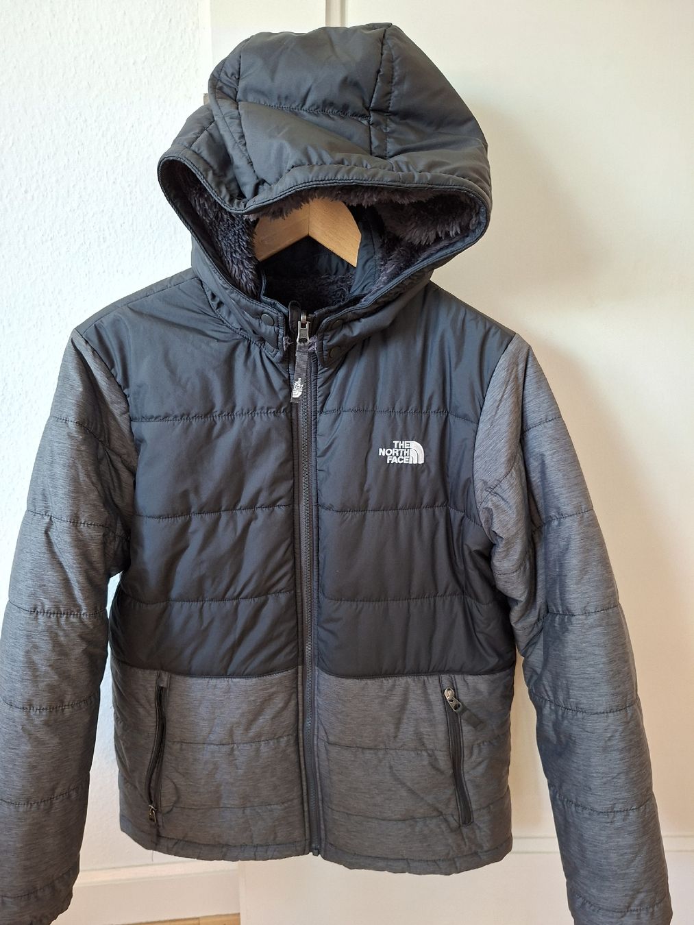 North Face Giacche: Veste The North Face réversible – Usato da Renens VD venduto da ser_j2fn