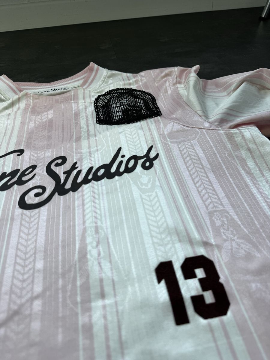 Canottiere & Pantaloni: Acne Studios Pink Football Jersey – Usato da Zürich venduto da forestF4iry 2