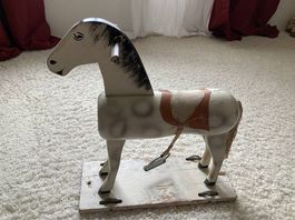 Rössli Hü Wisa Gloria