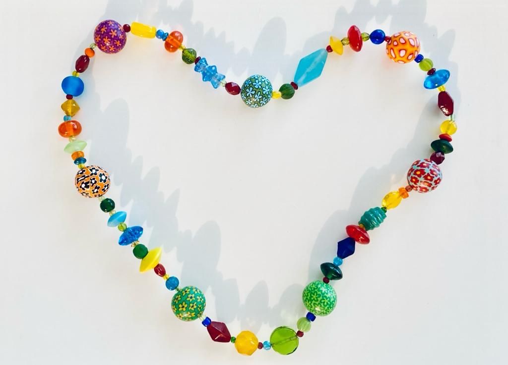 Catenine: Glas & Kunststoff Perlen Hals kette / 35cm. Durchmesser / – Nuovo (secondo la descrizione) da Schmitten FR venduto da resina 5