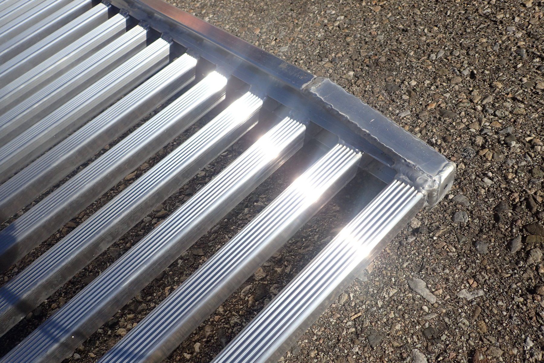 Altre attrezzature per stalle: Mistrampe 6m aus Aluminium- Schweizer-Fabrikat – Nuovo (secondo la descrizione) da Madiswil venduto da Enidi 1