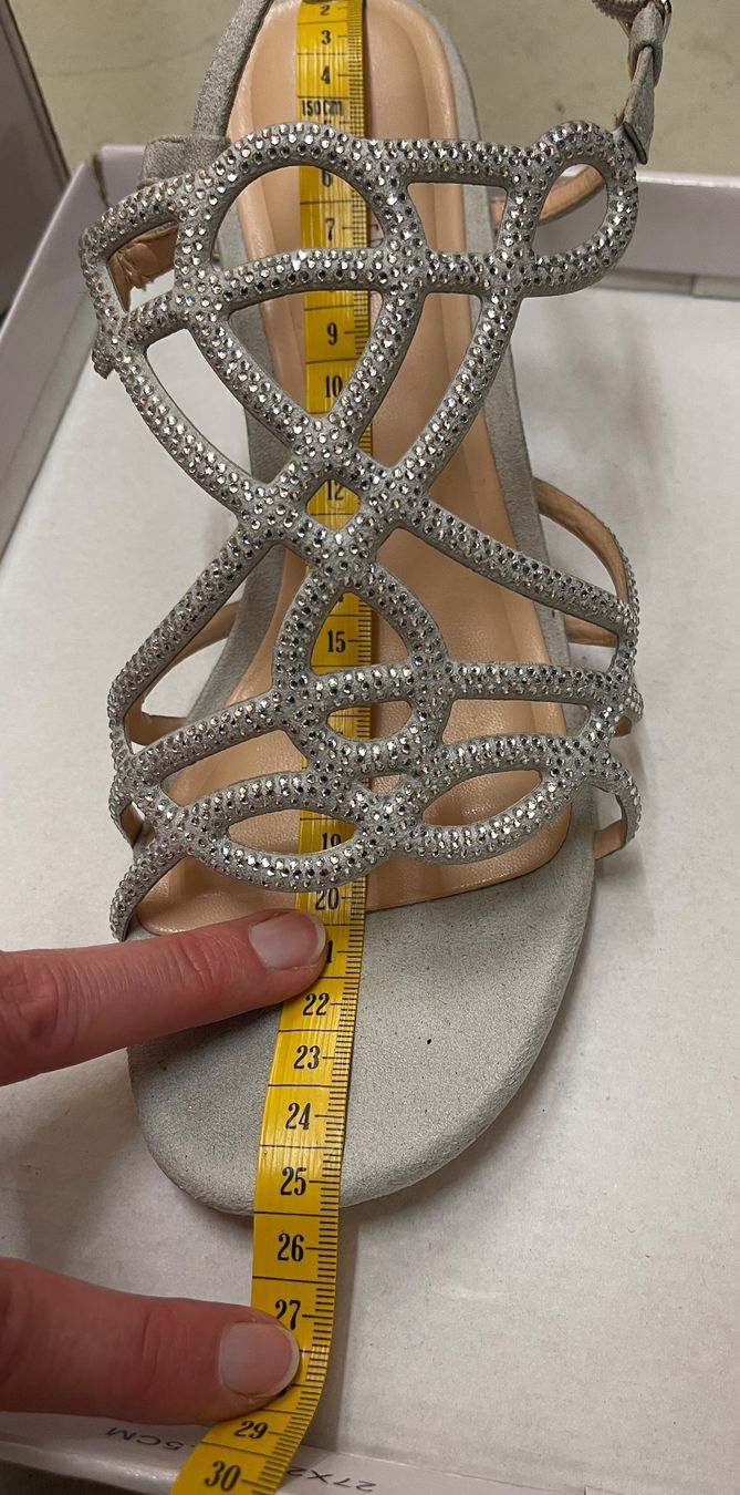 Scarpe da donna: Chaussure taille 39 – Nuovo (secondo la descrizione) da Martigny venduto da cristal25 6