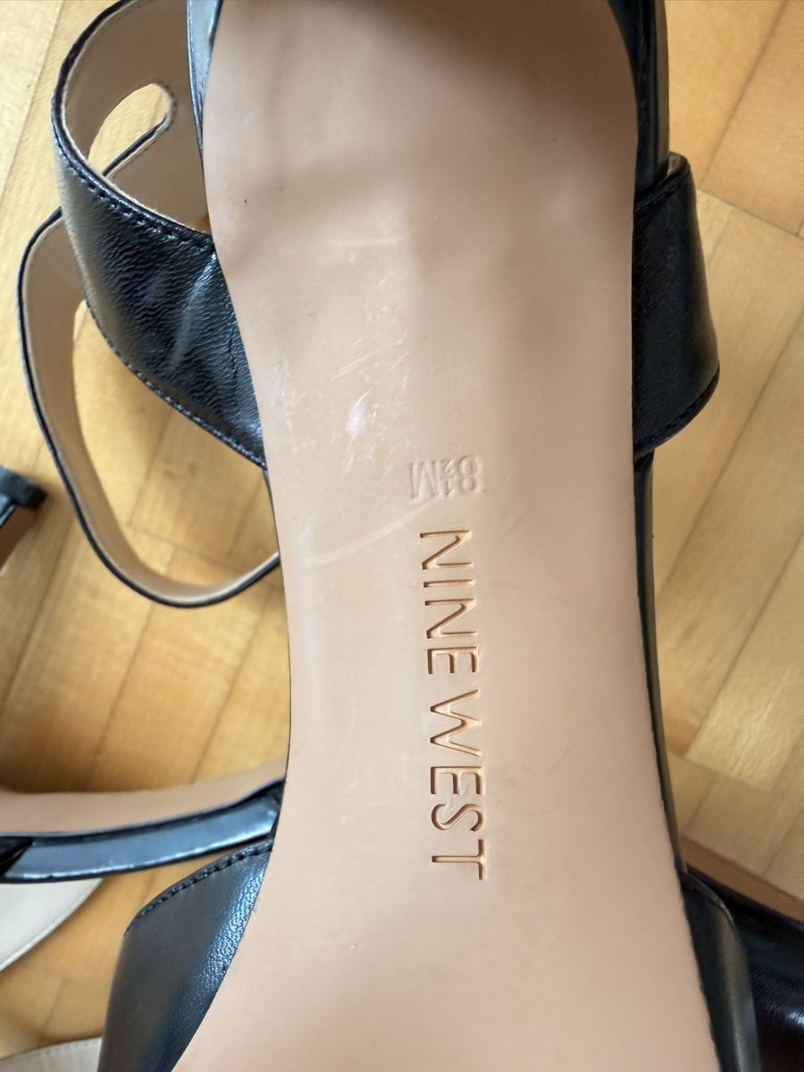 Damenschuhe: Pumps Grösse 39 – Gebraucht aus Worb von Soben 3