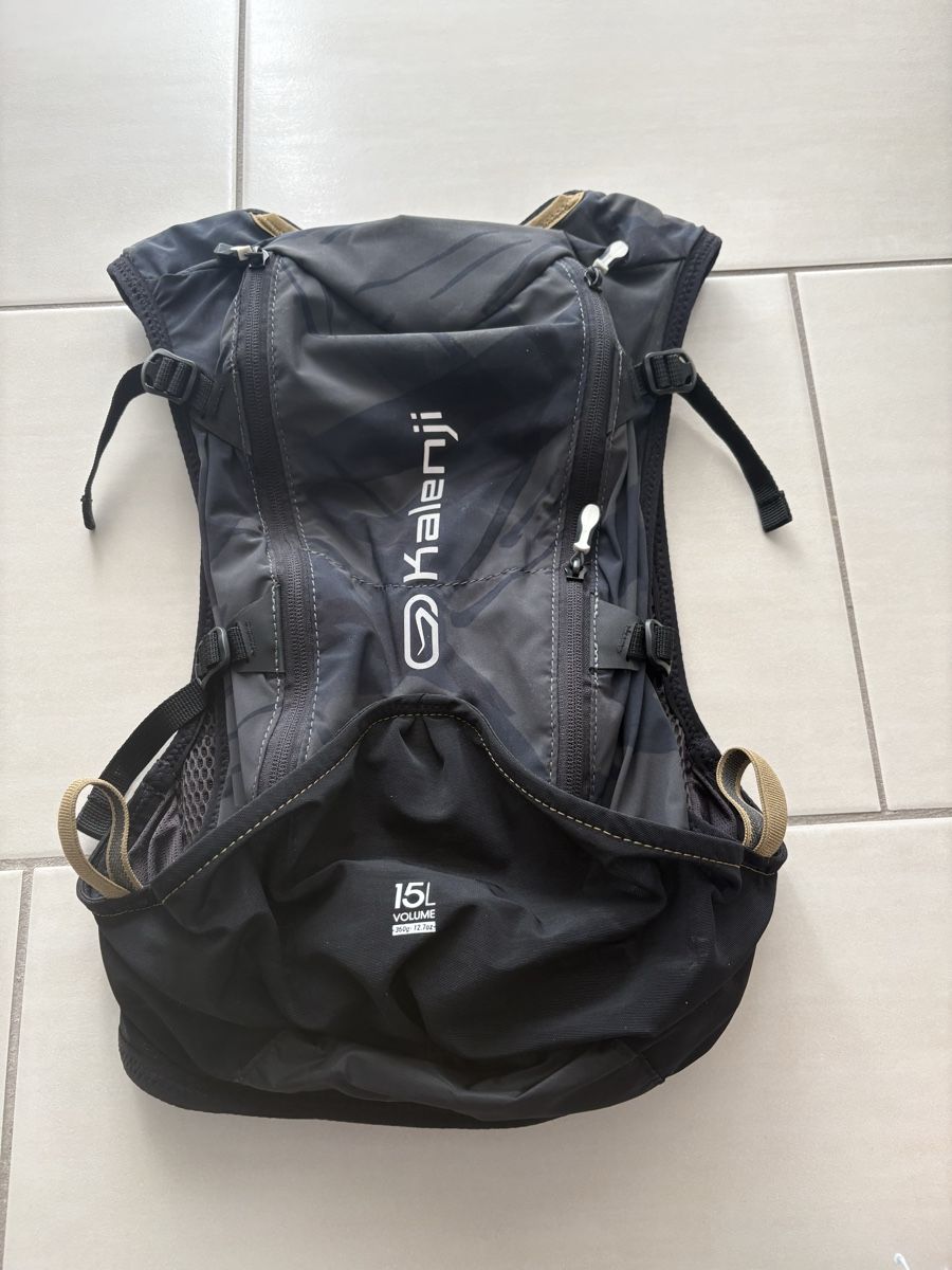 Gilet & Giacche: Laufweste Kalenji Grösse S – Usato da Wettingen venduto da Stephanie_93 1