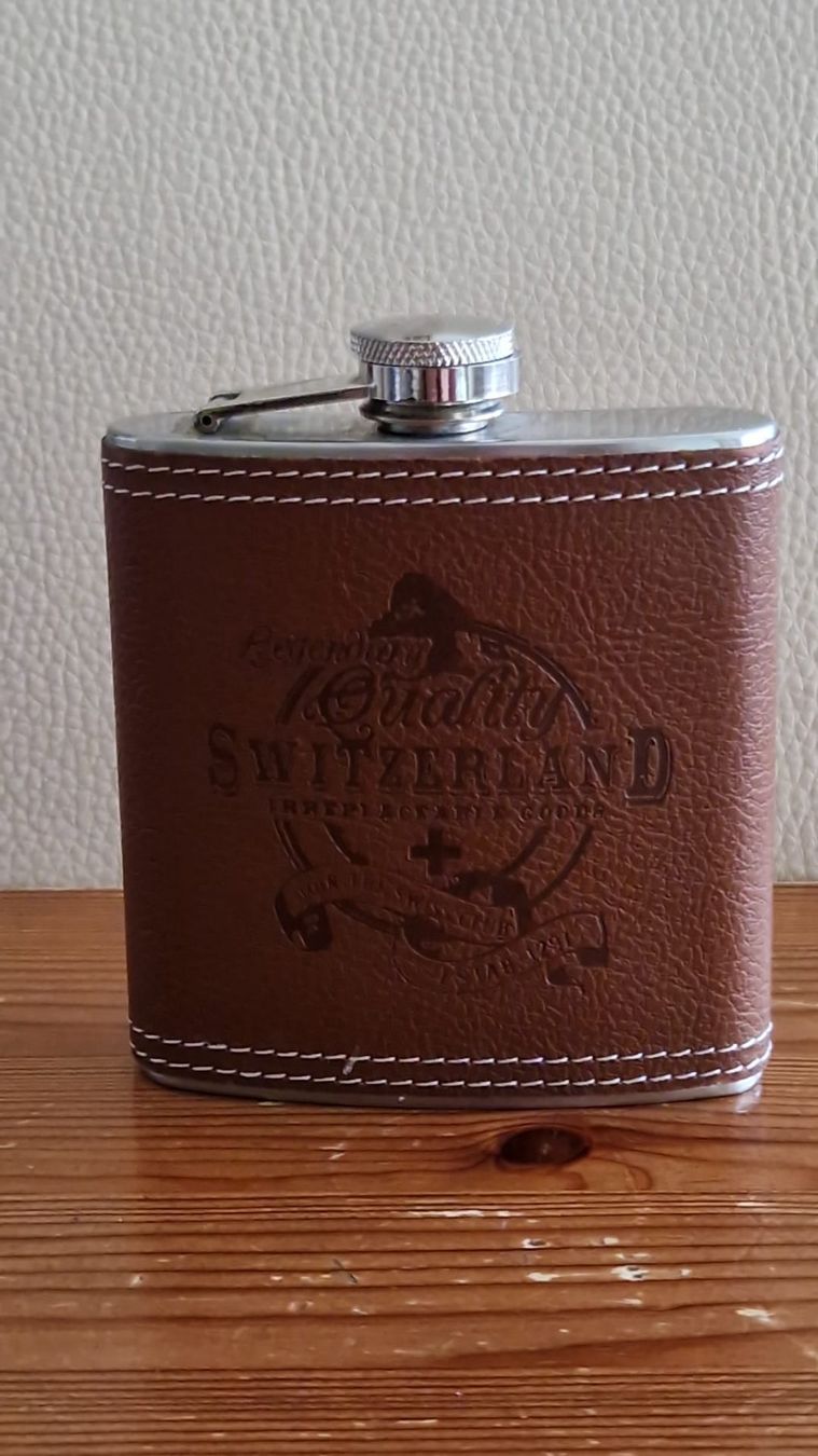 Altro: Flachmann Hip Flask – Usato da Fislisbach venduto da mka_km8f 5
