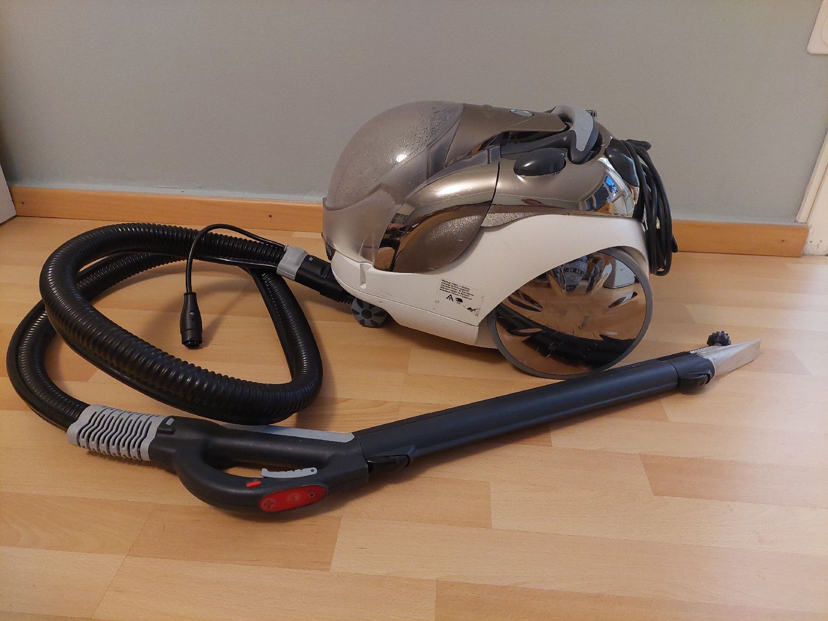 Singer Pulitori a vapore: Dampfsauger Singer – Usato da Winterthur venduto da heieli