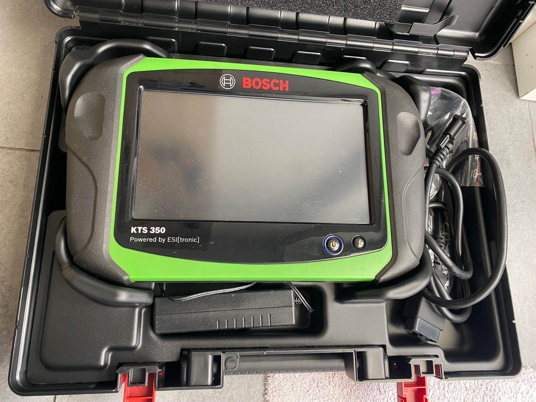 Bosch Messen: Bosch Diagnosegerät – Gebraucht aus Augst BL von Liridona2006