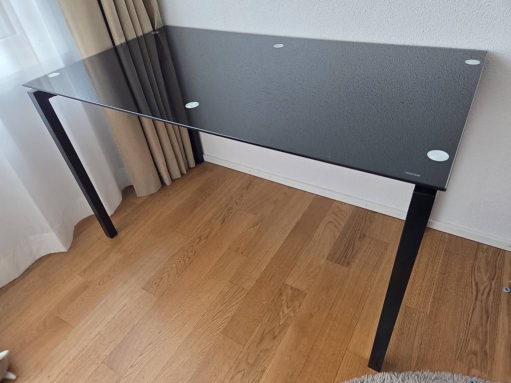 Scrivanie: Bürotisch Glasplatte schwarz – Usato da Emmenbrücke venduto da DA90