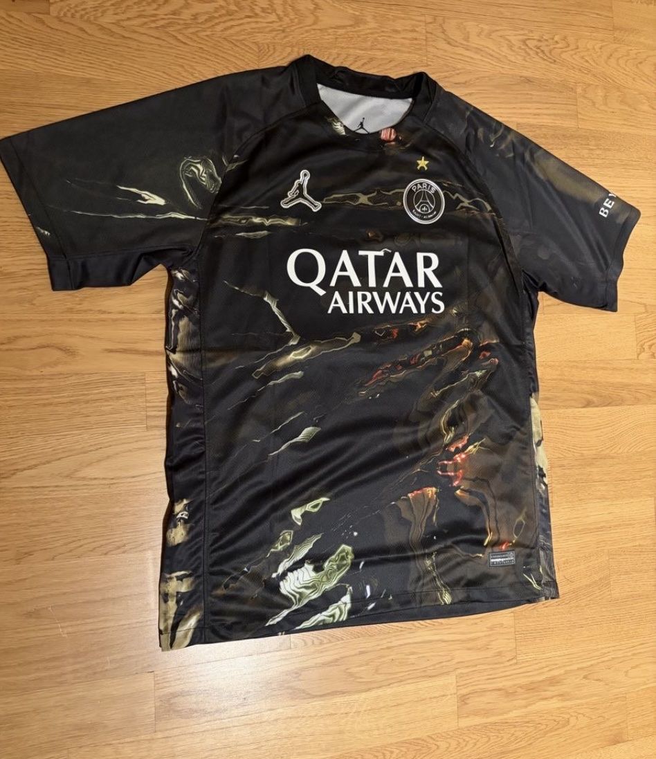 Leibchen & Hosen: PSG Trikot Doue #14 Gr.M – Gebraucht aus Basel von kleinerprinz