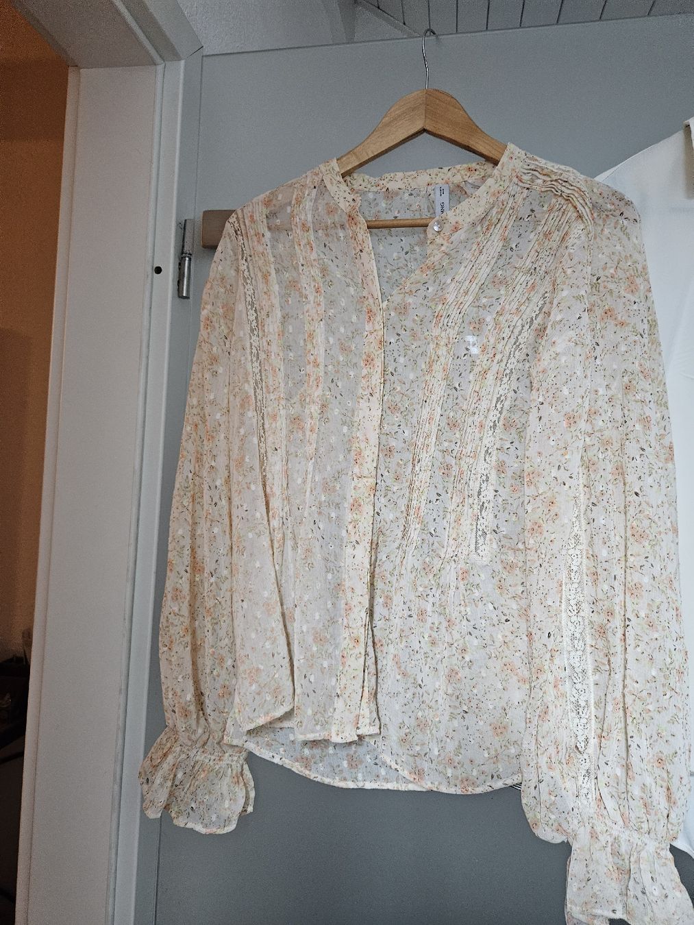 Mango Blusen: Mango Bluse Gr. M – Neu und originalverpackt aus Niederwil AG von marciag 1