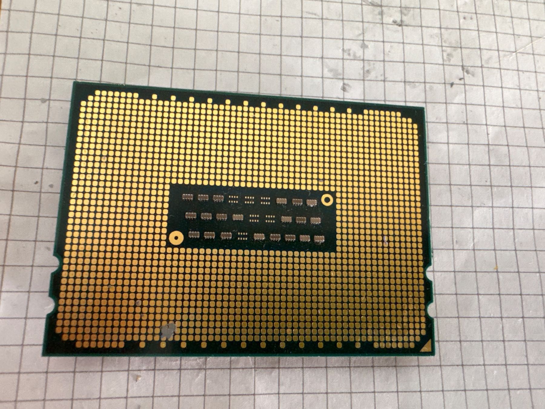 Amd Componenti elettronici: CPU AMD Opteron 2011 – Usato da Adliswil venduto da Busys 1