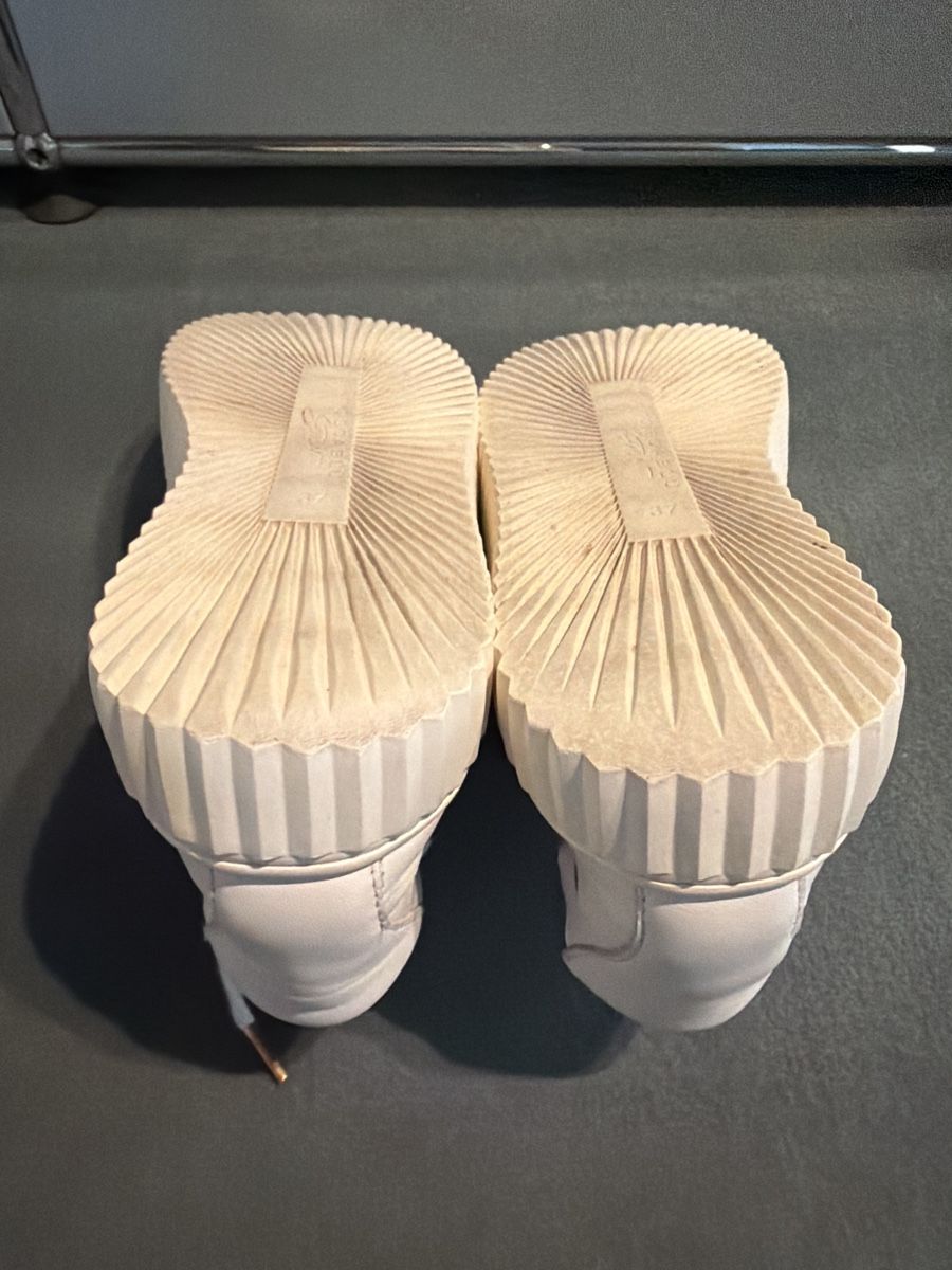 Tosca Blu Damenschuhe: Edle Sommer Sneaker, Weiss mit Lochmuster, Grösse 38 – Gebraucht aus Mörschwil von philmensa 3