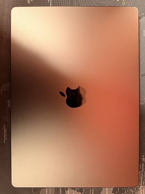Apple Notebook: Macbook Pro M4 Pro 24Gb ram – Usato da Elgg venduto da mpr6911