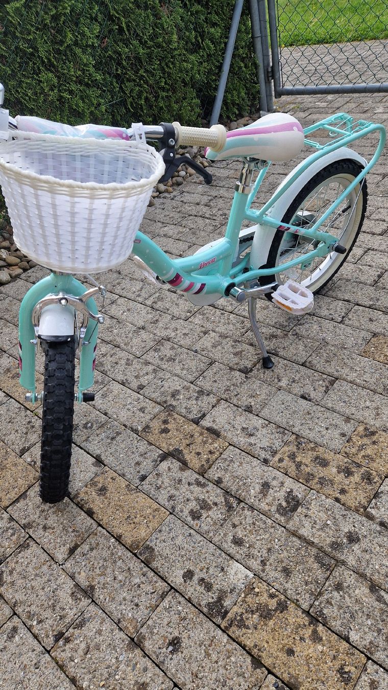 Vélos: Kinder Velo – D'occasion à Strengelbach par 8laura 1