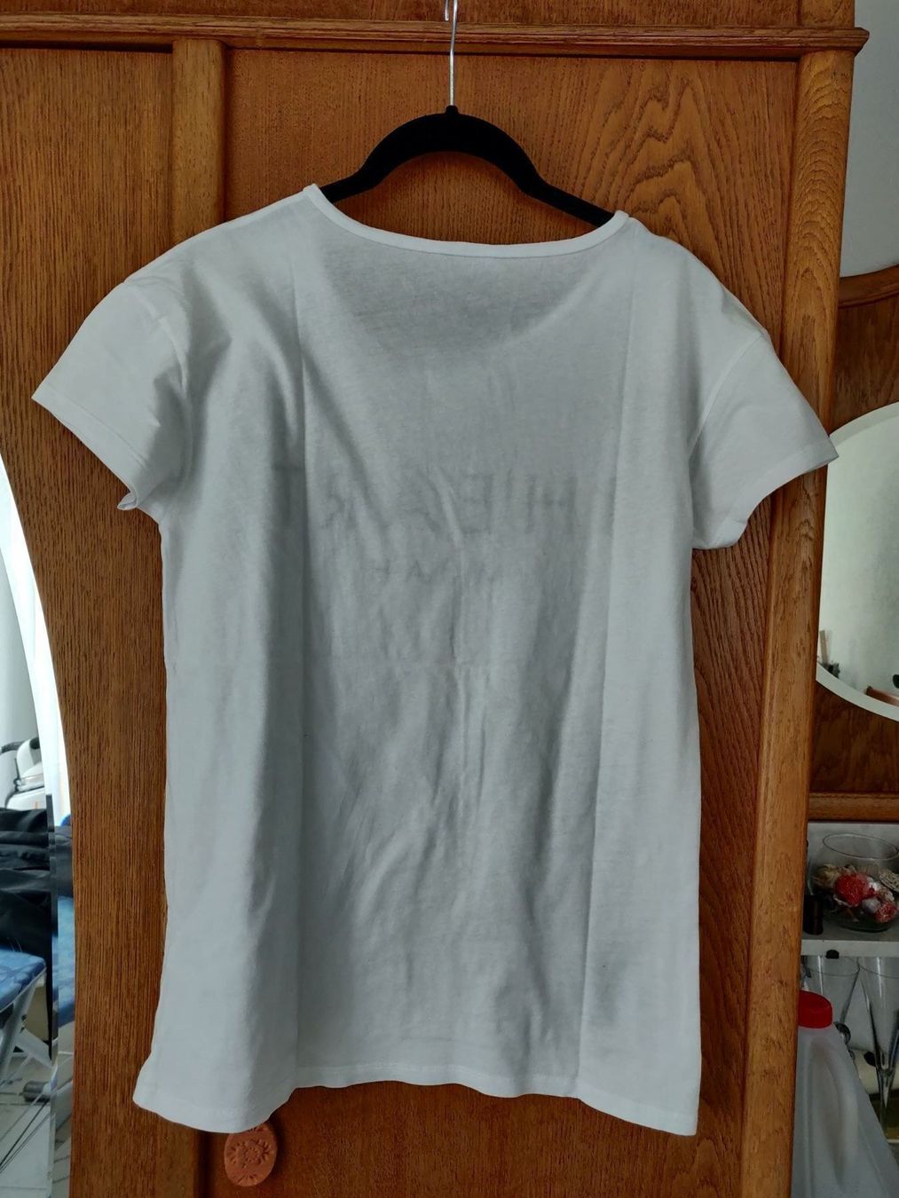 T-shirt: Damen Iheart T-Shirt – Nuovo (secondo la descrizione) da Schwyz venduto da Francesca54 1