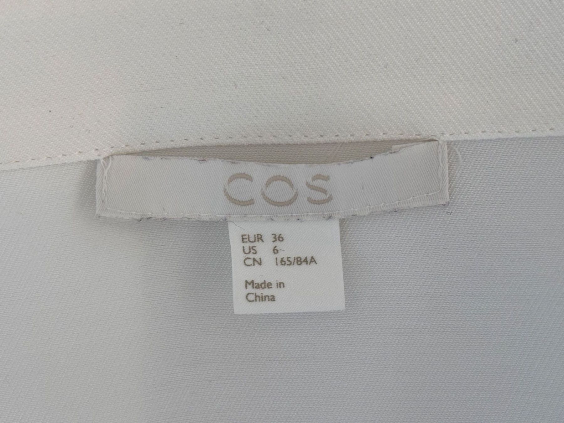 Cos Camicette: COS weisse Bluse Gr. 36 – Usato da Zürich venduto da missmodernage 5
