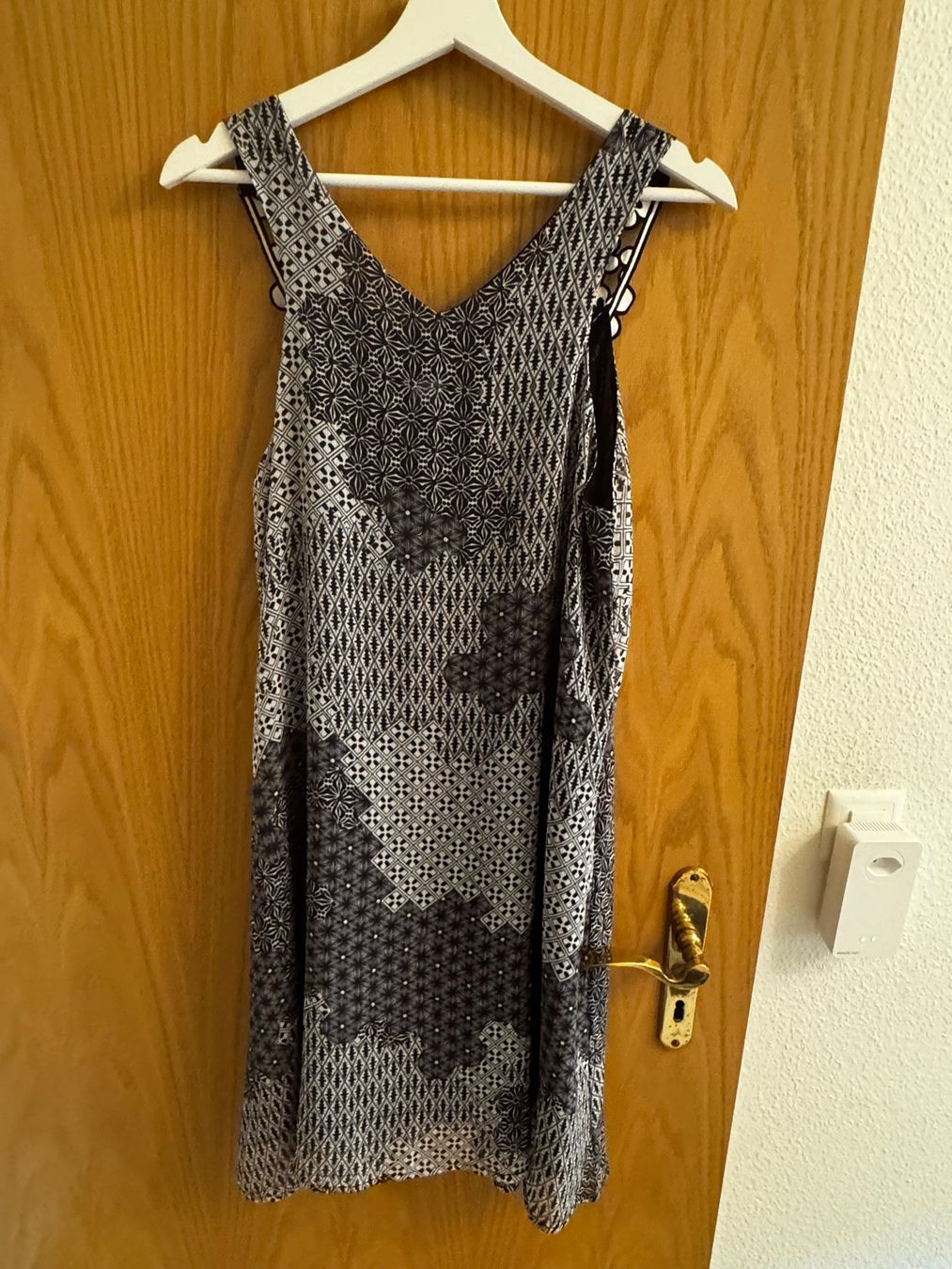 Desigual Vestiti: Desigual Kleid, Grösse 40 – Usato da Egg b. Zürich venduto da Brocki_Insel_Egg 1