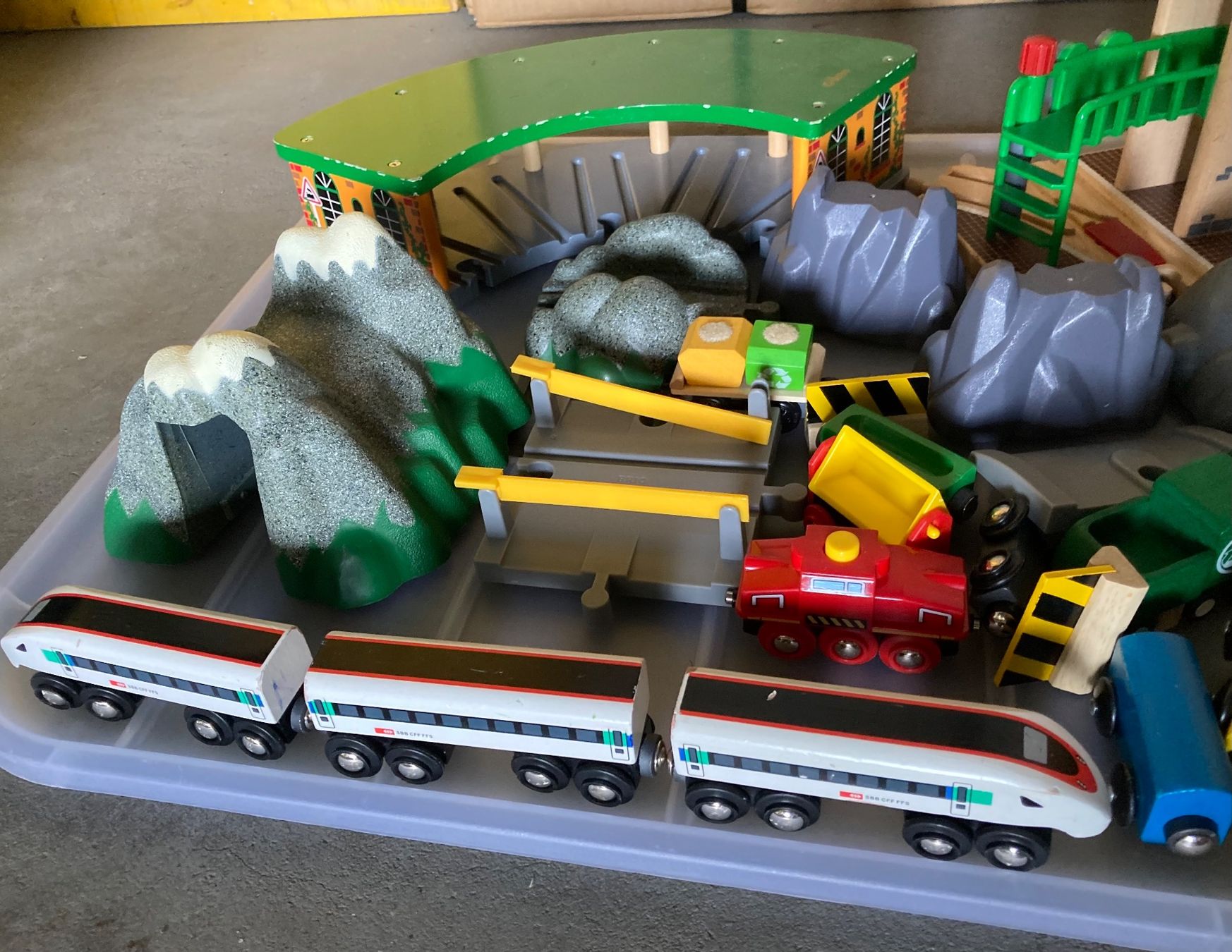 Brio Giocattoli: Brio Holzeisenbahn – Usato da Pratteln venduto da Ahorn016 2