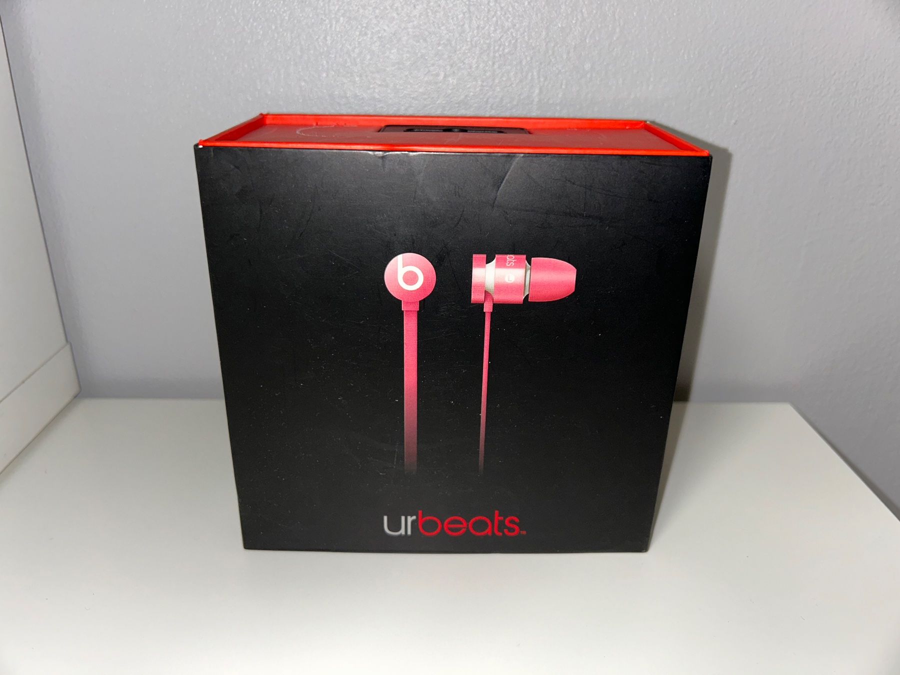 Beats Cuffie: Écouteurs UrBeats – Usato da Genève venduto da auto_miniatures 2