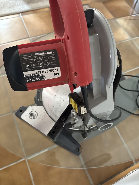 Scie à onglet Matrix MS 1200-210 L/1 – Parfait état (D'occasion) à ...
