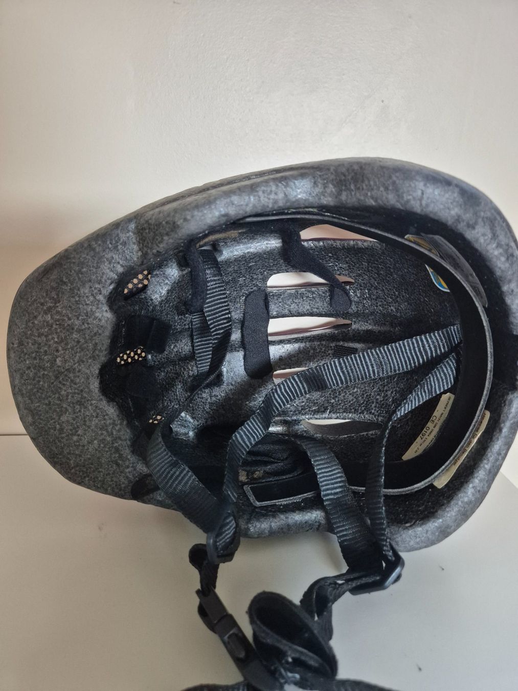 Abus Caschi: Velohelm rosa/lila Galaxis ABUS, Gr. 53-57 cm – Usato da Dietikon venduto da grafad 4
