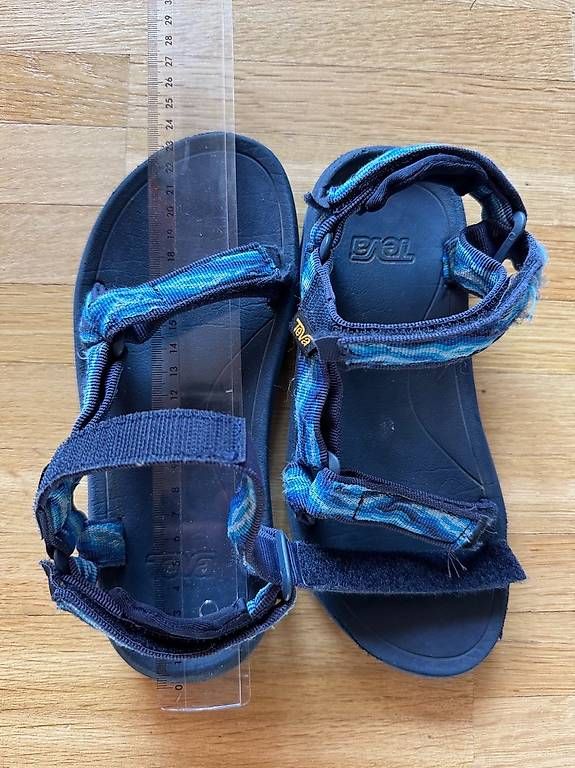 Teva Scarpe da uomo: Teva Sandalen, Gr. 35 – Usato da Zürich venduto da vasile23 2