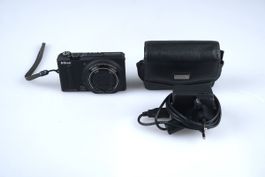 Nikon Coolpix S9100 Digitalkamera