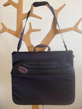Elegante Mandarina Duck Reisetasche mit Schultergurt