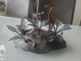 Schlange im Garten, Kunstwerk aus Metall