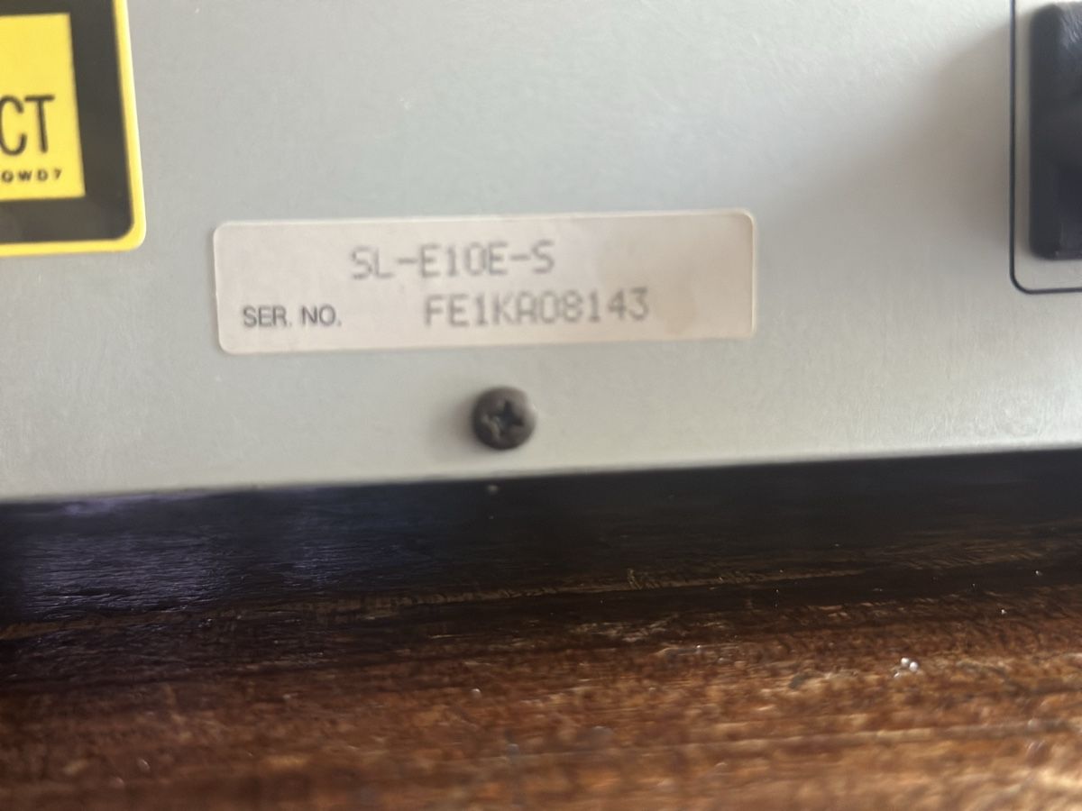 Technics Lettore multimediale & Streamer: Lecteur CD Technics SL-E10 état d'occasion – Usato da Le Mouret venduto da gil_q6k6 2