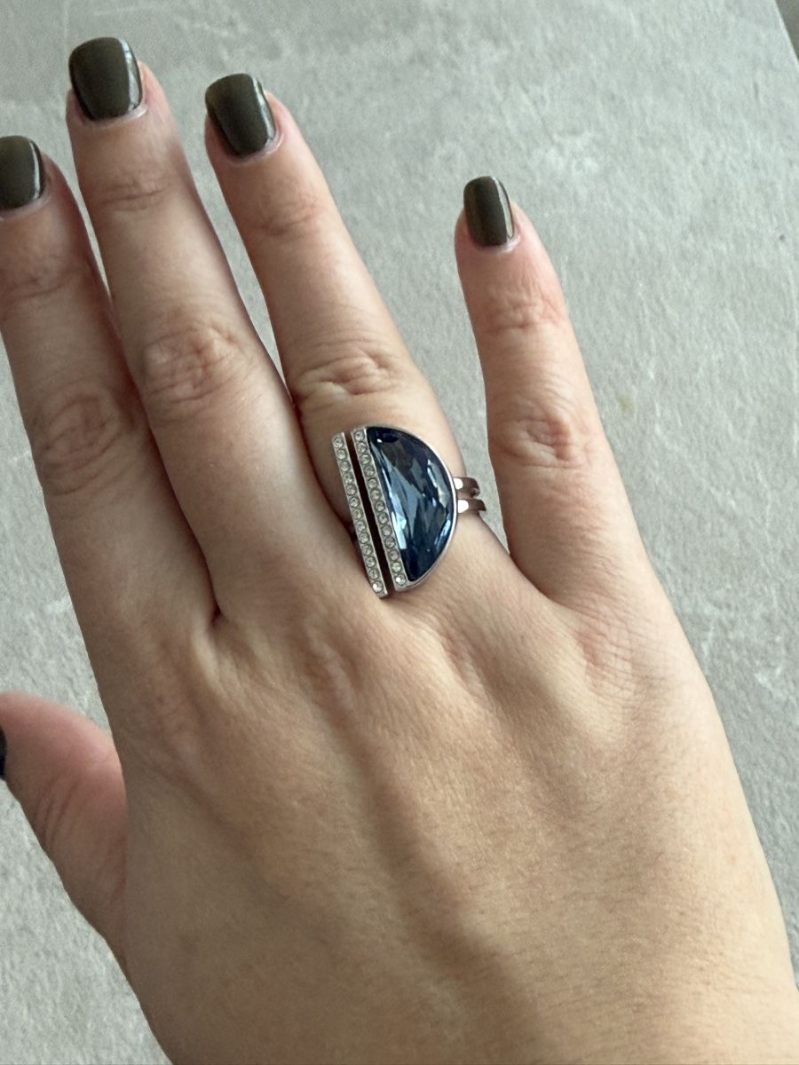 Swarovski Anelli: Swarovski Ring blau 55 – Usato da Zürich venduto da iva_iva