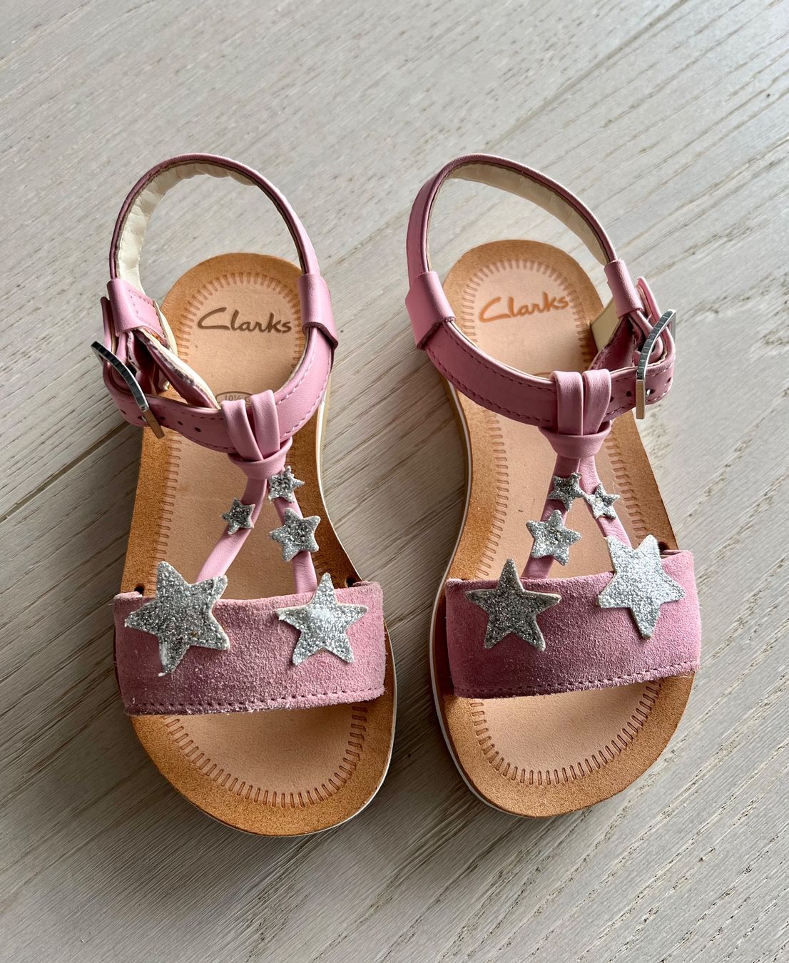 Clarks Scarpe per ragazze: Sandalen Clarks 28,5 – Nuovo e nell'imballaggio originale da Triesen venduto da DH1910